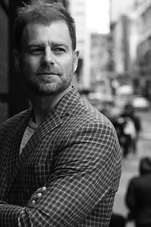 Gregor Collins