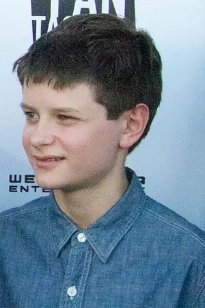 Charlie Tahan