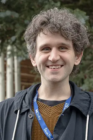 Harry Melling