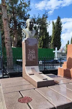 Boris Tsipuria