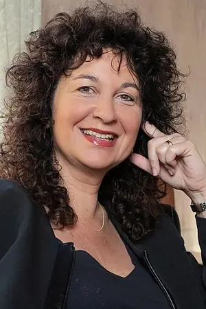 Denize Karabuda