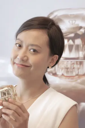 Hồng Ánh