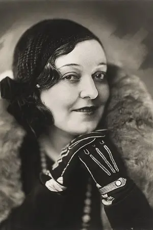 Fien de la Mar