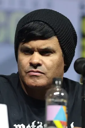 Elgin James