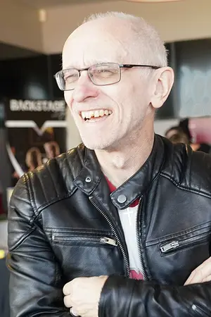Shaun Hutson
