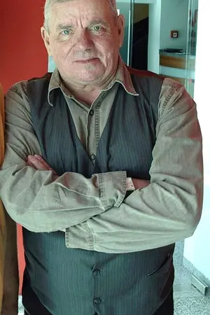 Адам Бауман