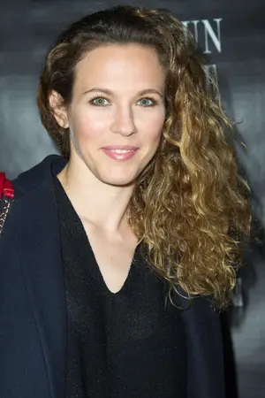 Lorie Pester