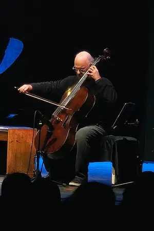 Jaques Morelenbaum