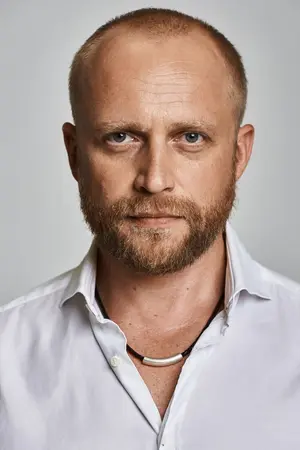 Piotr Adamczyk