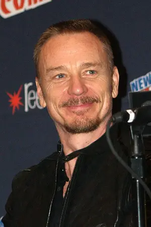 Бен Дэниелс