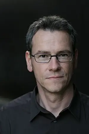 Oliver Bottini
