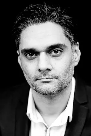 Omid Nooshin