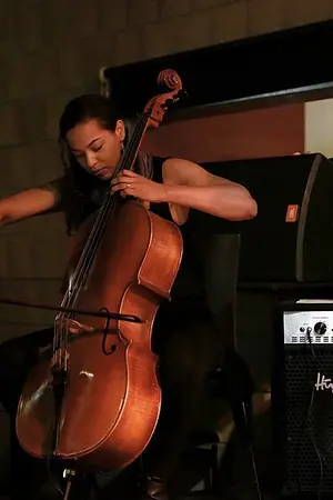 Anna Starzinger