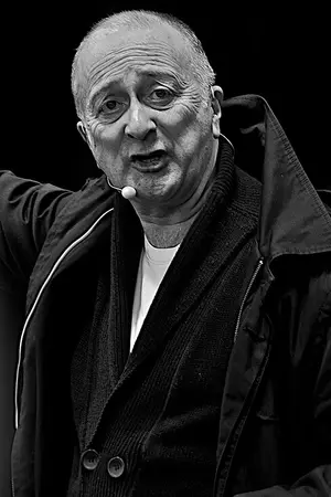 Tony Robinson