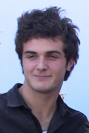 Beau Mirchoff