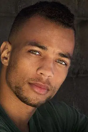 Kendrick Sampson