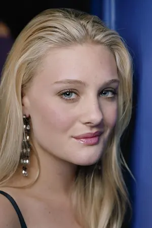 Romola Garai
