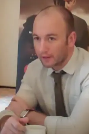 Саймон Барретт