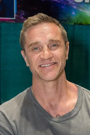 Devon Sawa