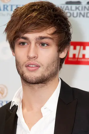 Douglas Booth