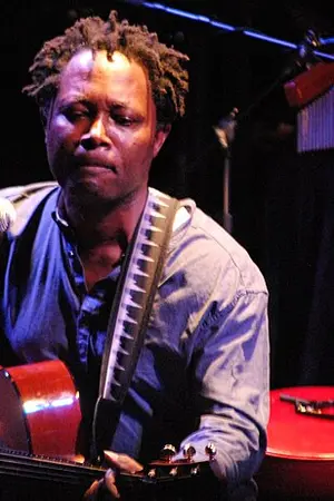 Lokua Kanza