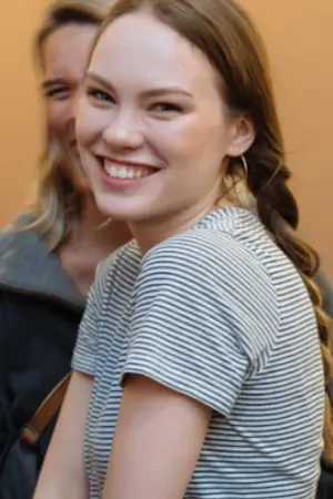 Chloe Rose