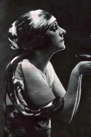 Lucille Carlisle