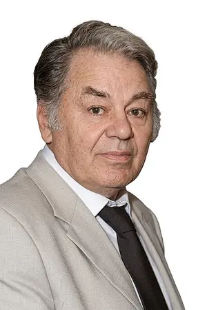 Эмиль Лотяну