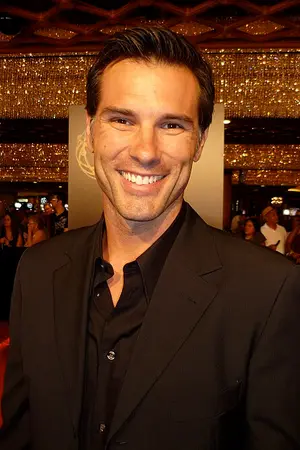 Austin Peck