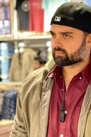 Mahaakshay Chakraborty