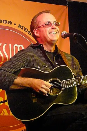 Tom Russell