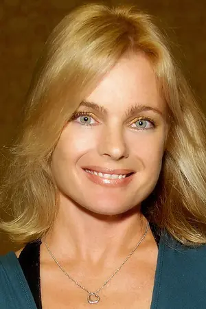 Erika Eleniak