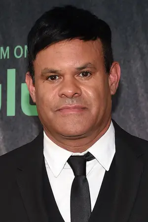 Elgin James