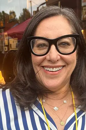 Amy Glazer