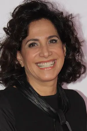 Totia Meireles