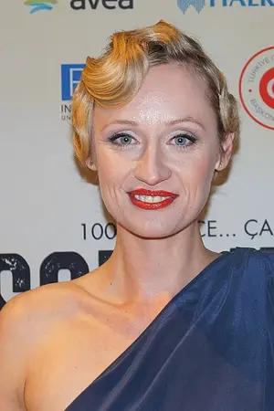 Barbara Sotelsek