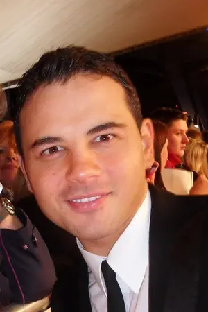 Ryan Thomas