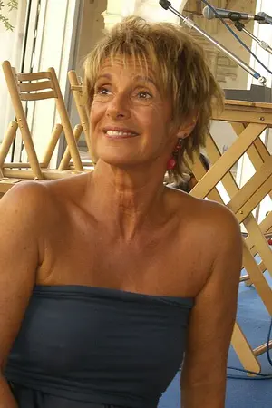 Lella Costa