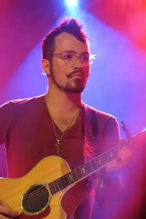 Dustin Belt