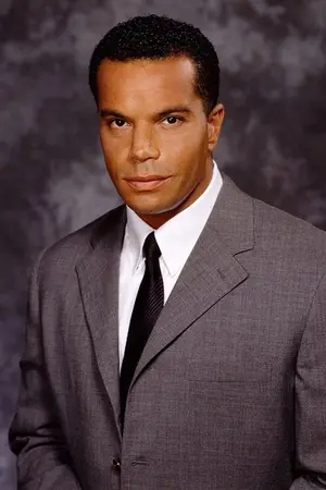 Troy Roberts