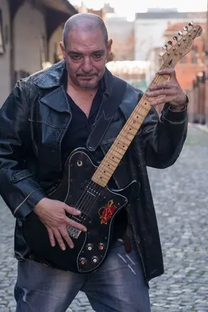 Ulises Butrón