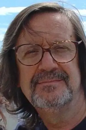 Carlos Tena
