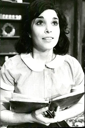 Maude Adelson