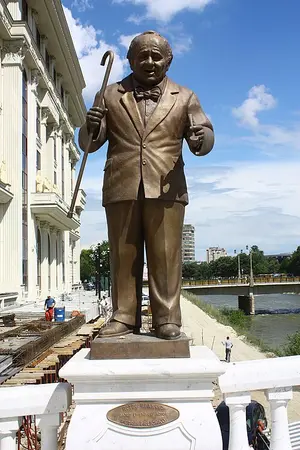 Петр Прличко