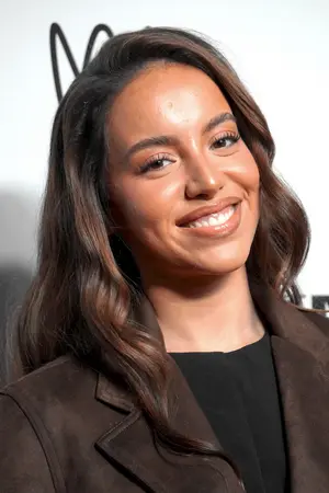 Nora Dari