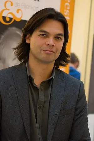 Gustaaf Peek