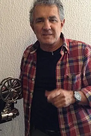 César Carmigniani