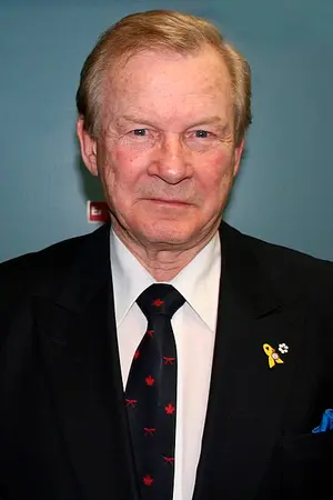 Lewis MacKenzie