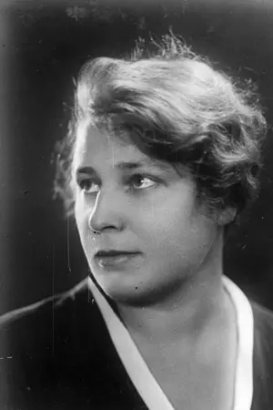 Алла Константиновна Тарасова