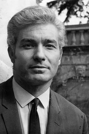 Richard Bradford